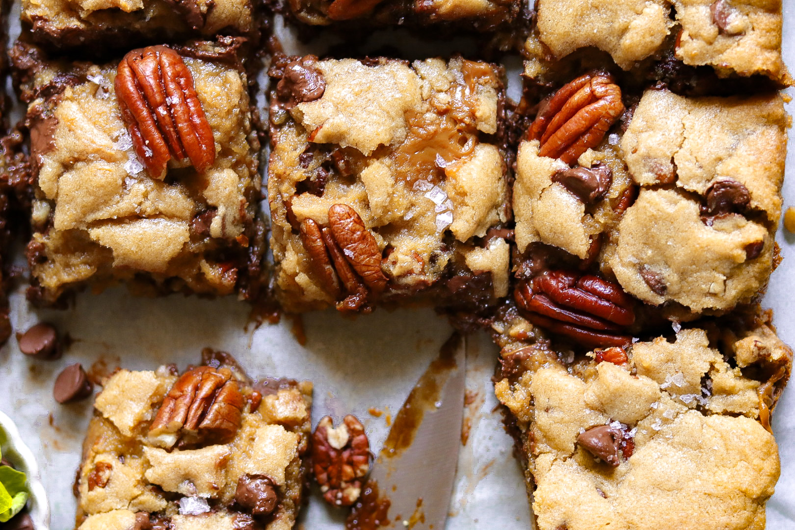 dulce de leche stuffed derby cookie bars