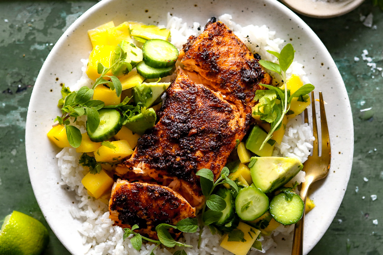 honey chipotle chili lime salmon bowls