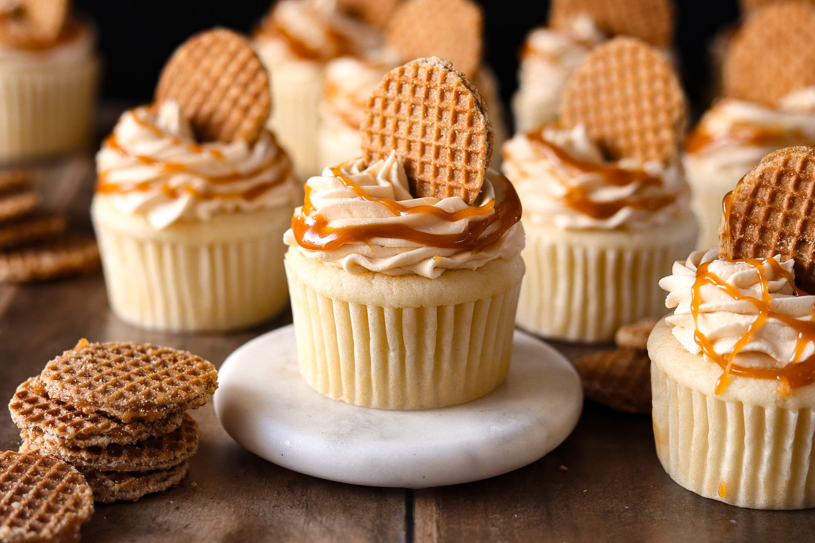 caramel butter stroopwafel cupcakes