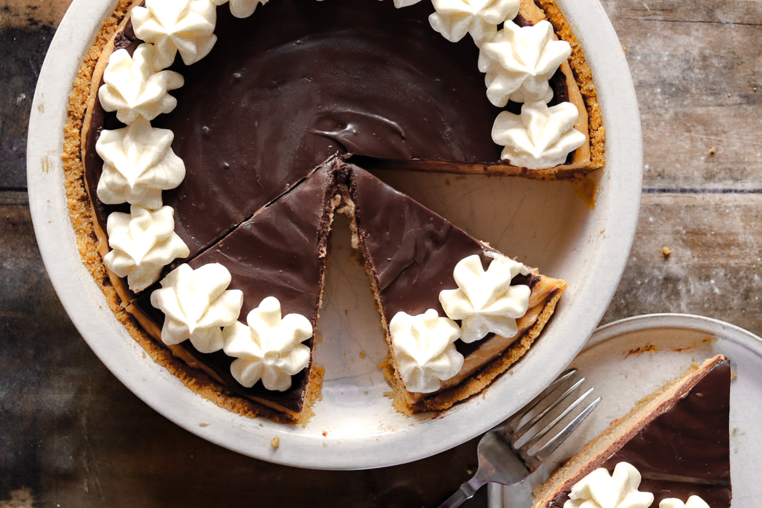 no bake peanut butter bourbon truffle pie